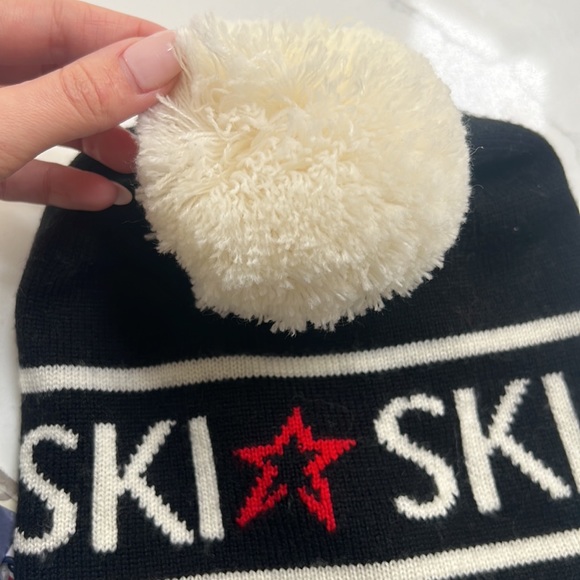 Perfect Moment Hat Unisex - Picture 5 of 5